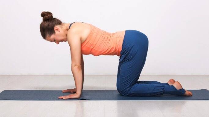 Yoga for Upper Back Pain: Strengthen, Mobilise, and Relieve Tension | Yoga  Selection